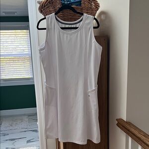 White Sleeveless Athletic Dress with Pockets
